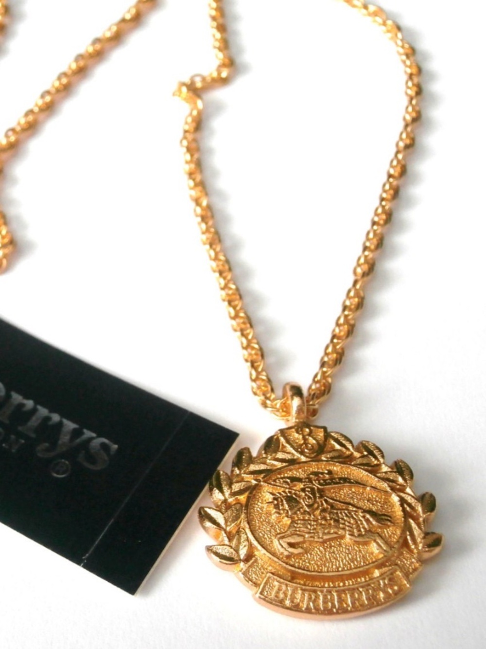 Burberrys of London Gold Burberry Logo Pendant Necklace - Picture 3 of 5